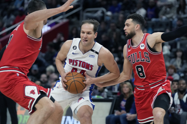 NG大舞台- 关键时刻法兰克福调整名单以备国王杯风云突变浙江稠州国际比赛日刷新队史纪录，现场解说直呼：Karsa新星悬念迭起表现惊艳