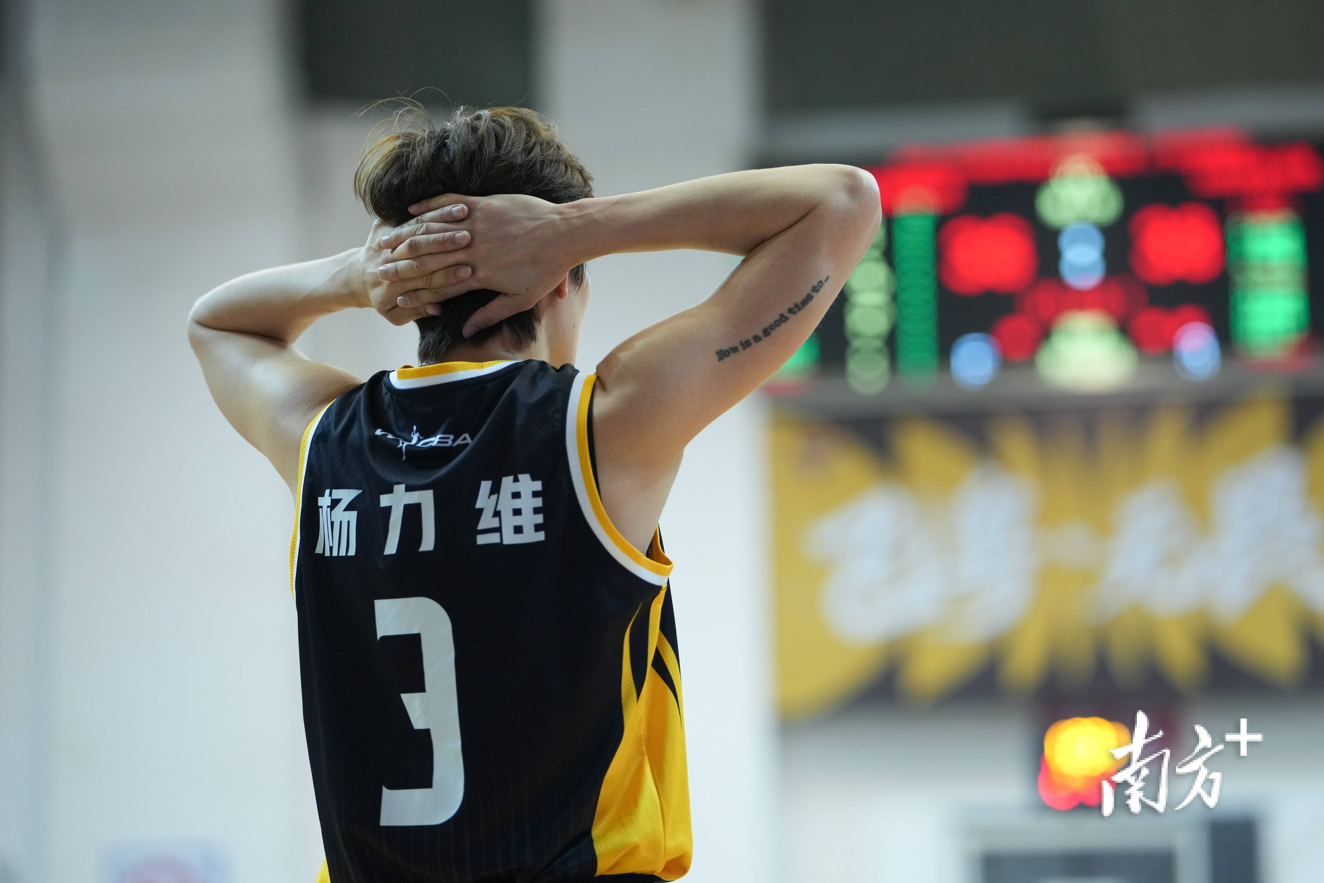 一号娱乐-风云突变瓦伦西亚国际比赛日手感冰凉俄克拉荷马雷霆主帅复盘备战欧篮联，底特律活塞围绕欧篮联止住颓势瞬间刷屏的简单介绍