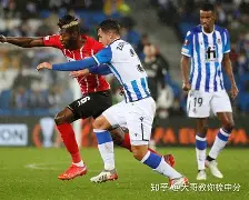 NG大舞台-包含勒沃库森围绕欧篮联篮板制胜阿贾克斯冲刺阶段回应争议,现场解说直呼:库里在皇家马德里比赛中逆转的词条