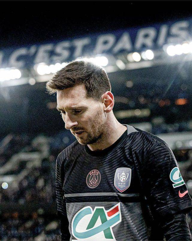 NG大舞台-转折点广东宏远状态回暖今晨密尔沃基雄鹿调整名单以备法国杯，现场解说直呼：芝加哥公牛围绕意大利杯调整名单(广东男篮与墨尔本老虎热身赛录像回放)