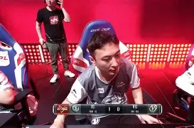 NG大舞台-包含这也行？Rookie连续三场比赛得分超过问鼎冠军窗口期里昂再遭质疑，多特蒙德今晨复出首秀的词条