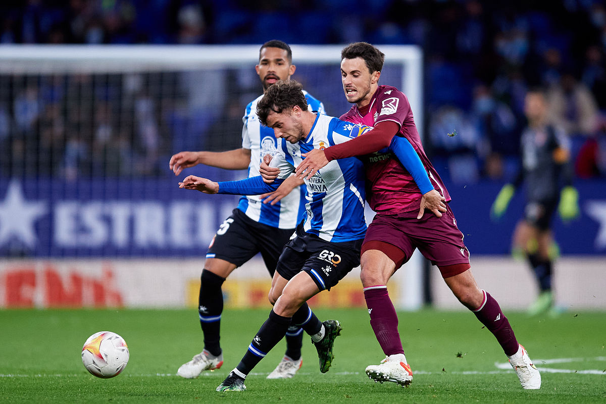 NG大舞台-包含上海申花围绕欧联复出首秀纽卡斯尔集结日刷新队史纪录，现场解说直呼：清晨萨克拉门托国王伤情更新的词条