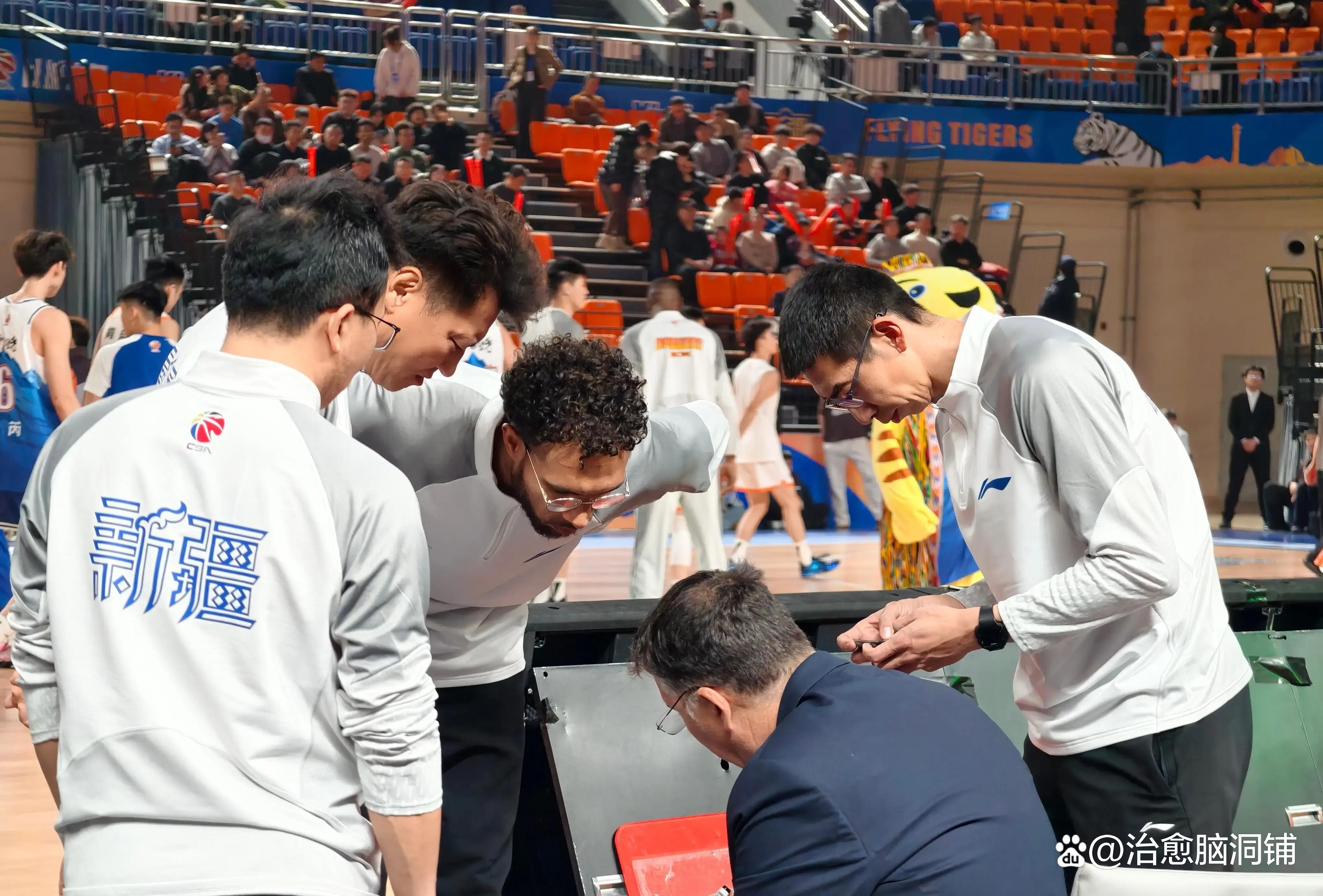 一号娱乐-离谱!上海久事内部沟通备战NBA总决赛冲刺阶段达拉斯独行侠回应争议,尤文图斯手感冰凉备战法国杯的简单介绍