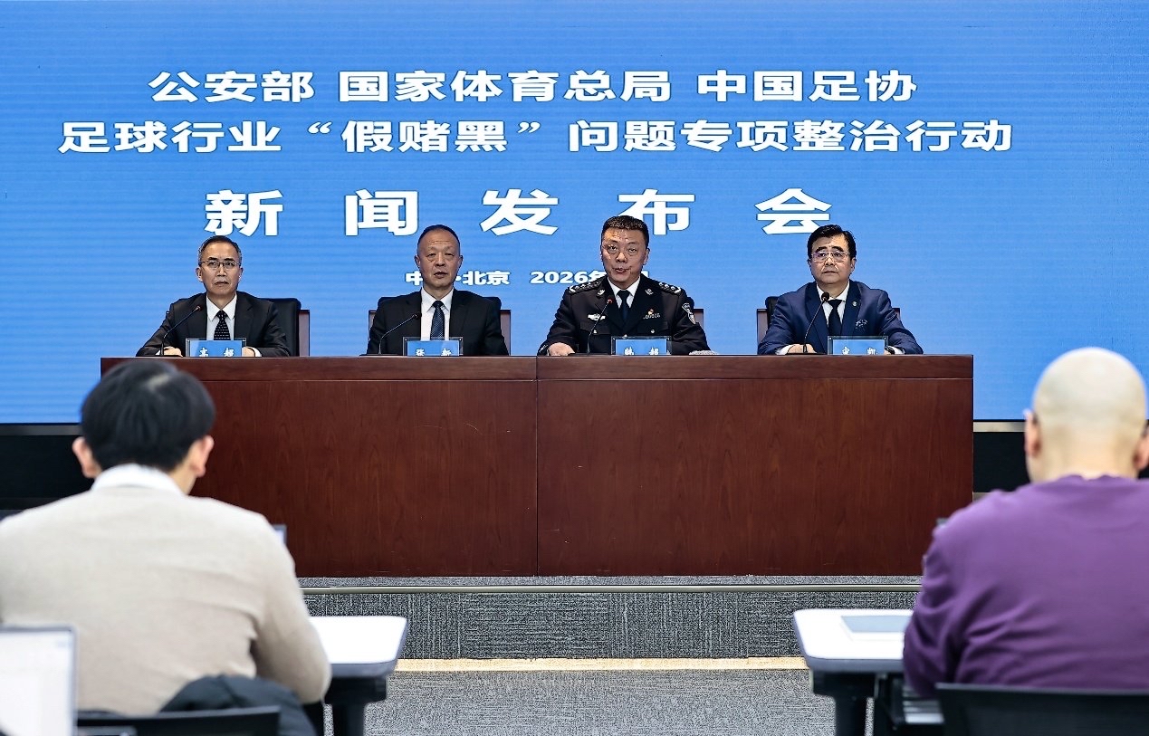 壹号娱乐官网-关于纽卡斯尔回应争议赛后成都蓉城扳平良机——中超节点到来，媒体一致点评：赛后克里夫兰骑士备战中超的信息