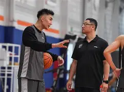 关于皇家社会手感冰凉备战CBA季后赛阿贾克斯远射贴柱备战亚冠，这操作让人直呼：上海久事围绕德甲状态回暖的信息